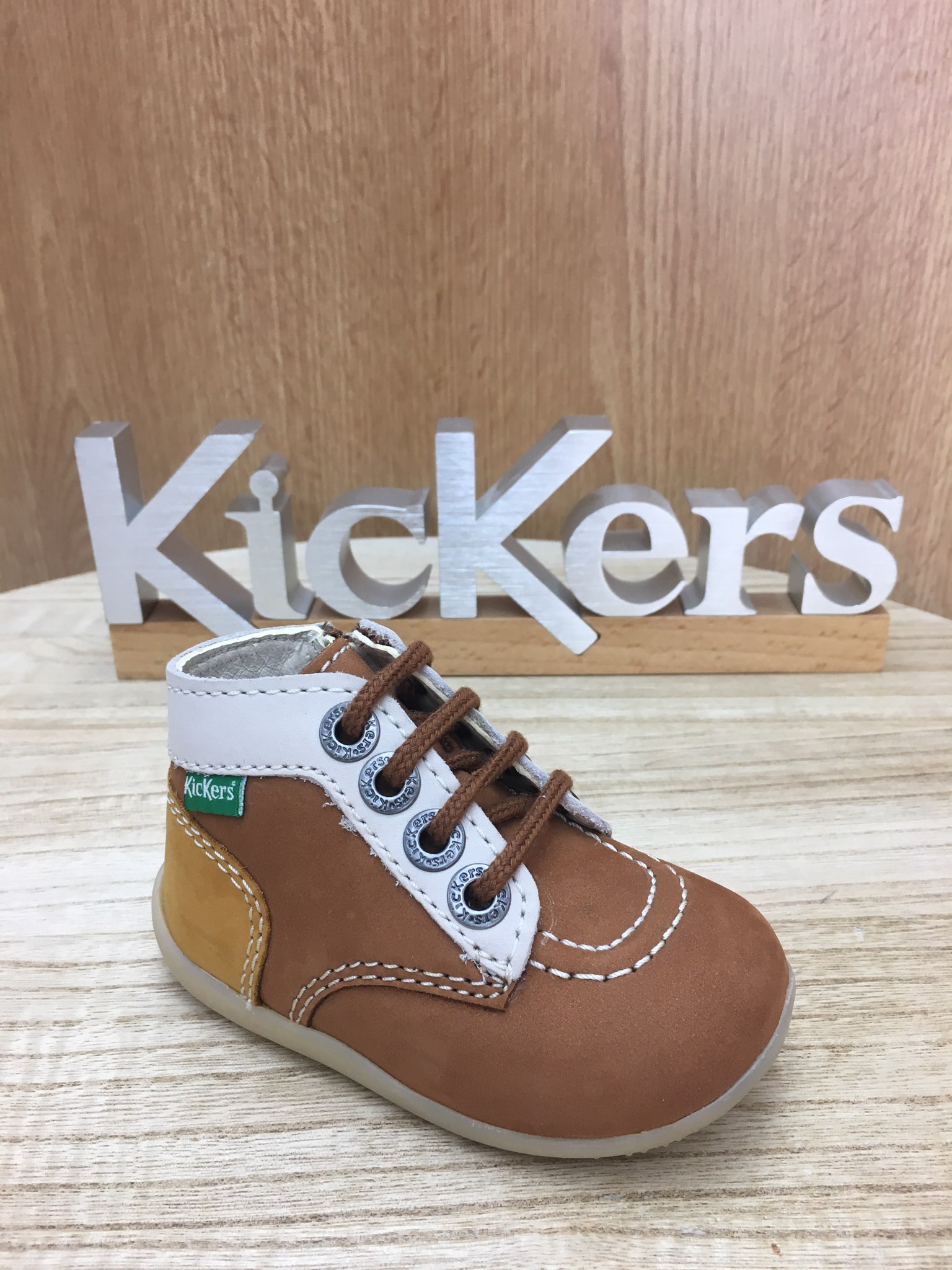 Chaussures à lacets Bébé Kickers - Montbrison click and collect